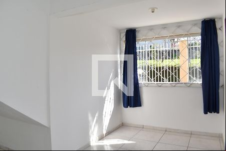Quarto 1 de casa para alugar com 2 quartos, 60m² em Barreirinha, Curitiba