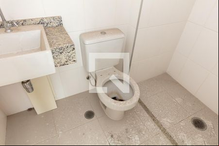 Banheiro de kitnet/studio à venda com 1 quarto, 40m² em Centro Histórico de São Paulo, São Paulo