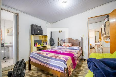 Suíte 1 (Casa 1) de casa à venda com 4 quartos, 125m² em Parque das Bandeiras, Osasco