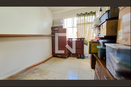 Sala/Quarto 01 de kitnet/studio à venda com 2 quartos, 35m² em Centro, Belo Horizonte