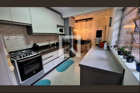 Foto 01 de casa de condomínio à venda com 3 quartos, 154m² em Jardim São José, Campinas