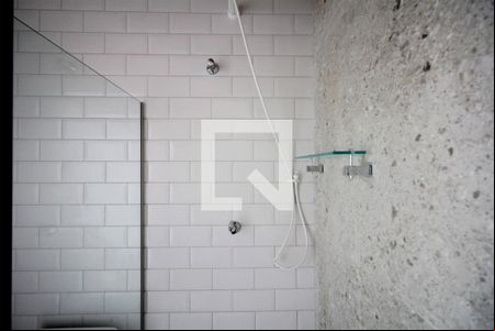 Banheiro de apartamento para alugar com 1 quarto, 37m² em Santo Agostinho, Belo Horizonte