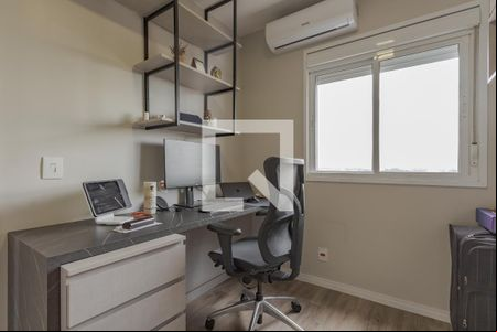 Quarto de apartamento para alugar com 2 quartos, 65m² em Farrapos, Porto Alegre
