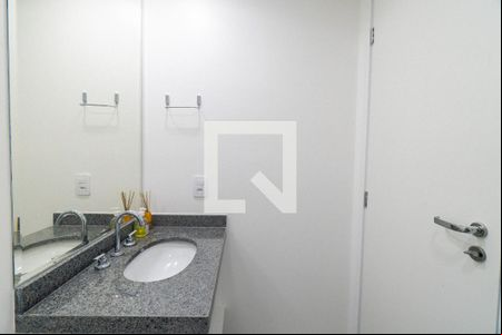 Banheiro de kitnet/studio à venda com 1 quarto, 18m² em Vila Clementino, São Paulo
