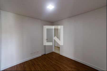 Quarto 2 de apartamento para alugar com 2 quartos, 52m² em Lourdes, Belo Horizonte