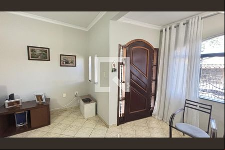 Sala de casa para alugar com 3 quartos, 260m² em Vila Curuçá, Santo André