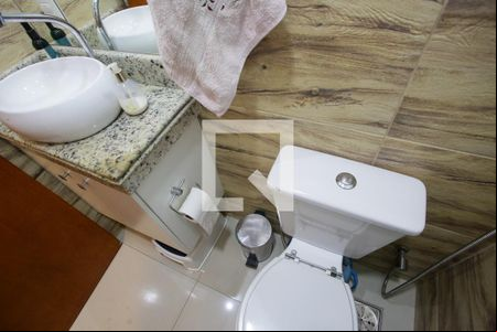 Lavabo de casa de condomínio à venda com 4 quartos, 120m² em Taquara, Rio de Janeiro