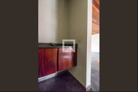 Lavabo da Sala de casa de condomínio para alugar com 3 quartos, 340m² em Alphaville, Santana de Parnaíba