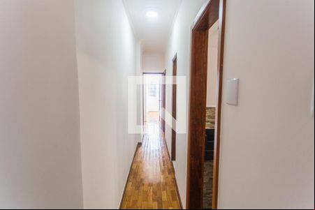 Corredor de apartamento para alugar com 3 quartos, 114m² em Centro, Belo Horizonte