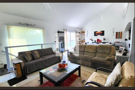 Casa à venda com 3 quartos, 360m² em Alphaville, Santana de Parnaíba