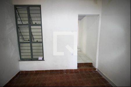 Sala de casa para alugar com 2 quartos, 70m² em Vila Carvalho, Sorocaba