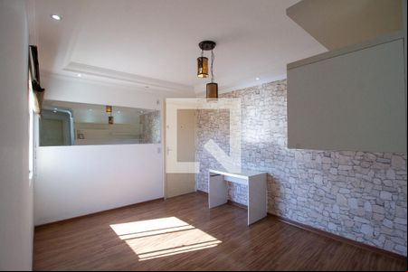 Sala de apartamento para alugar com 2 quartos, 52m² em Jardim Tatiana, Votorantim
