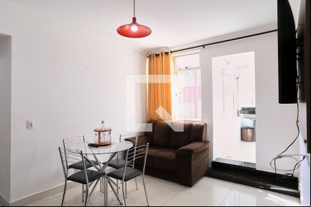 Sala de apartamento para alugar com 2 quartos, 67m² em Centro, Belo Horizonte