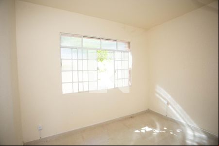 Quarto 2 de casa à venda com 3 quartos, 360m² em Havaí, Belo Horizonte