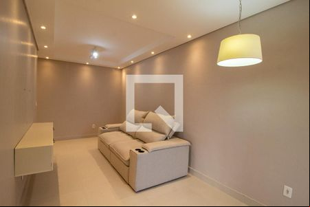 Sala de casa de condomínio para alugar com 2 quartos, 113m² em Caguaçu, Sorocaba