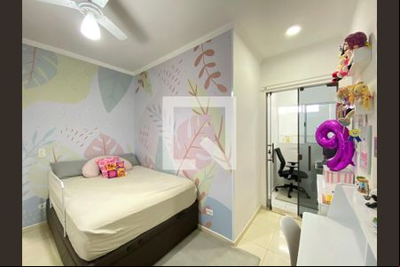 Quarto de casa de condomínio à venda com 3 quartos, 120m² em Jardim Cocaia, Guarulhos