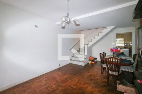 Sala de casa à venda com 2 quartos, 178m² em Olímpico, São Caetano do Sul