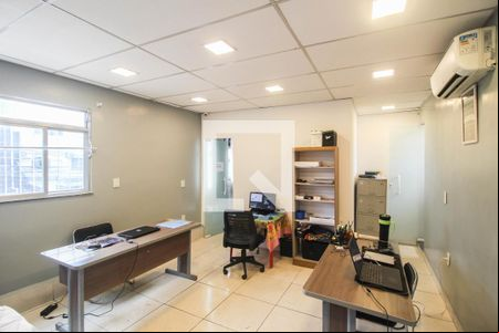 Sala/Quarto de apartamento para alugar com 1 quarto, 35m² em Centro, Nilópolis