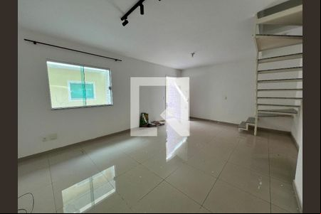 Sala de casa de condomínio para alugar com 2 quartos, 125m² em Tanque, Rio de Janeiro