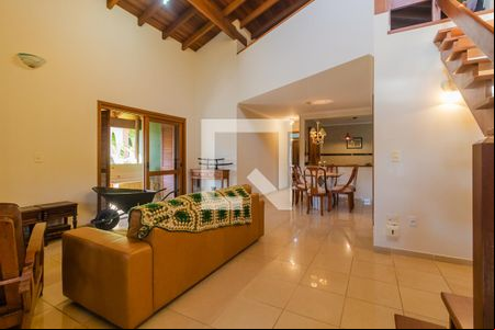 Casa de Condomínio para alugar com 3 quartos, 230m² em Vila Nova, Porto Alegre