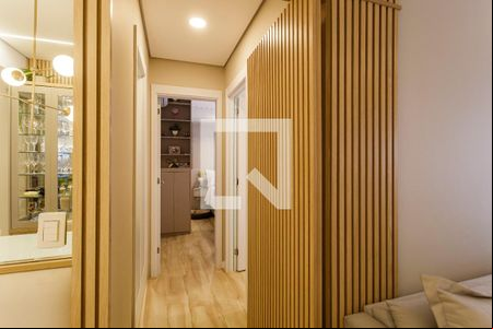 Corredor de apartamento à venda com 2 quartos, 54m² em Indianópolis, São Paulo