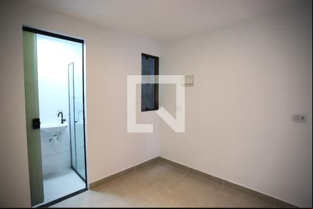 Quarto de kitnet/studio para alugar com 1 quarto, 23m² em Jardim Marcato, Suzano