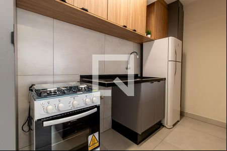 Cozinha - Armários de apartamento para alugar com 1 quarto, 35m² em Centro, Curitiba