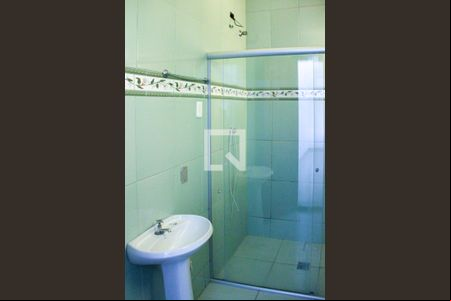 Banheiro da Suíte de casa para alugar com 3 quartos, 100m² em Santa Cruz, Belo Horizonte