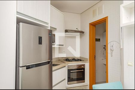 Sala / Cozinha de apartamento para alugar com 2 quartos, 70m² em Lagoa Pequena, Florianópolis