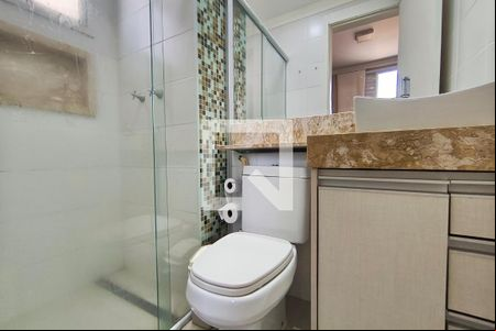Banheiro Suíte  de apartamento para alugar com 3 quartos, 67m² em Parque Industrial, Campinas