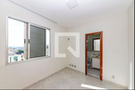 Suíte de apartamento para alugar com 3 quartos, 96m² em Estoril, Belo Horizonte