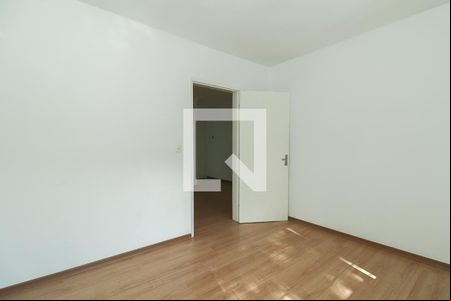Quarto de apartamento para alugar com 1 quarto, 42m² em Vila Ipiranga, Porto Alegre