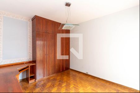 Quarto 1  de casa para alugar com 3 quartos, 300m² em Alto Barroca, Belo Horizonte