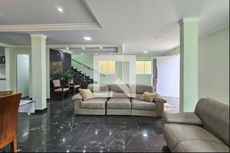 Sala de apartamento para alugar com 4 quartos, 350m² em Balneario Guarujá, Guarujá