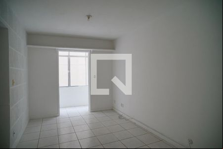 Sala de apartamento para alugar com 2 quartos, 75m² em São Domingos, Niterói