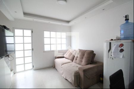 Sala de casa de condomínio para alugar com 3 quartos, 94m² em Jacarepaguá, Rio de Janeiro