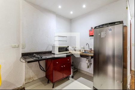 Cozinha de kitnet/studio para alugar com 1 quarto, 35m² em República, São Paulo
