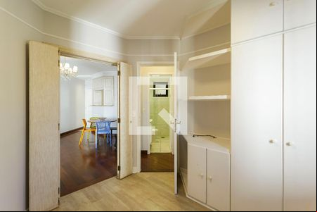 Quarto 1 de apartamento à venda com 2 quartos, 58m² em Indianópolis, São Paulo