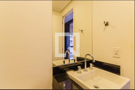 Banheiro de kitnet/studio à venda com 1 quarto, 25m² em Vila Mariana, São Paulo