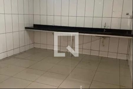 Casa para alugar com 2 quartos, 90m² em Planalto, Belo Horizonte