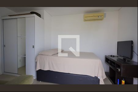 Quarto de apartamento para alugar com 1 quarto, 130m² em Campeche, Florianópolis