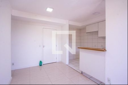 sala de apartamento para alugar com 2 quartos, 48m² em Venda da Cruz, São Gonçalo